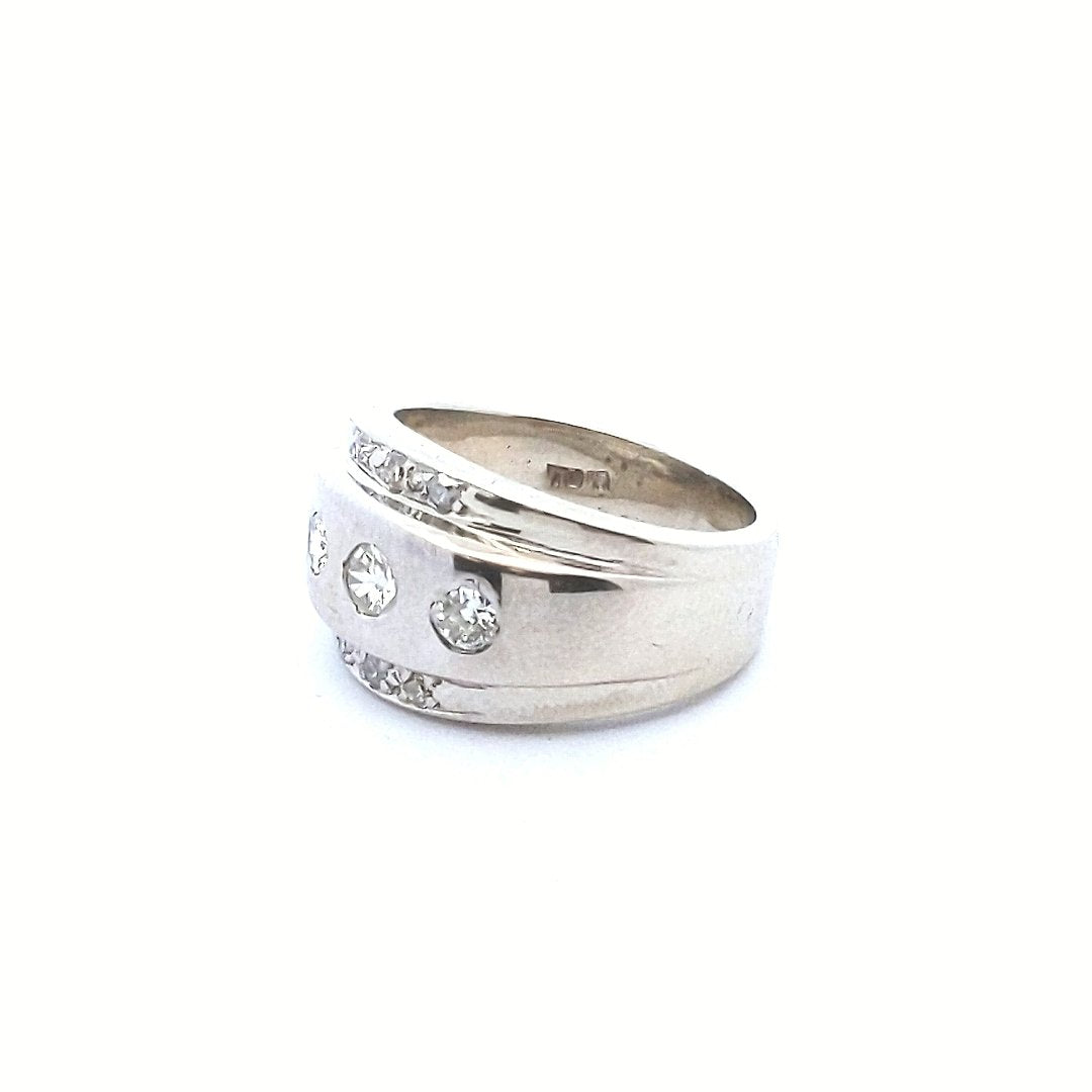 Estate $1300 14K White Gold Wide Diamond Tapered Ring