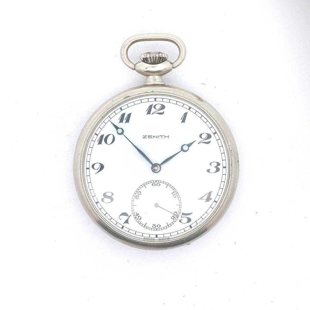 Designer $300 Base Metal Case Zenith 17J Pocket Watch