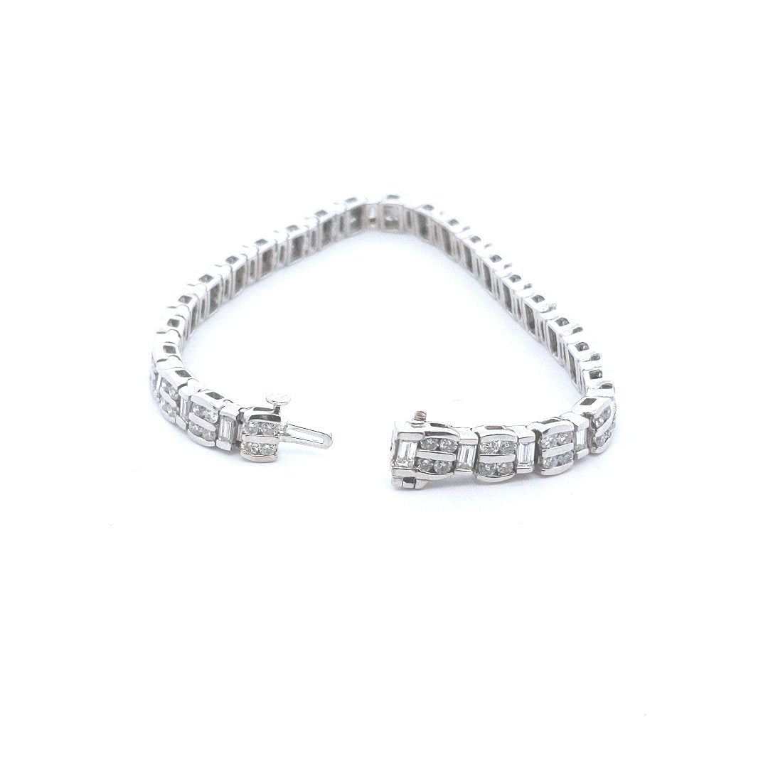 Estate $5000 14K White Gold Diamond Bracelet