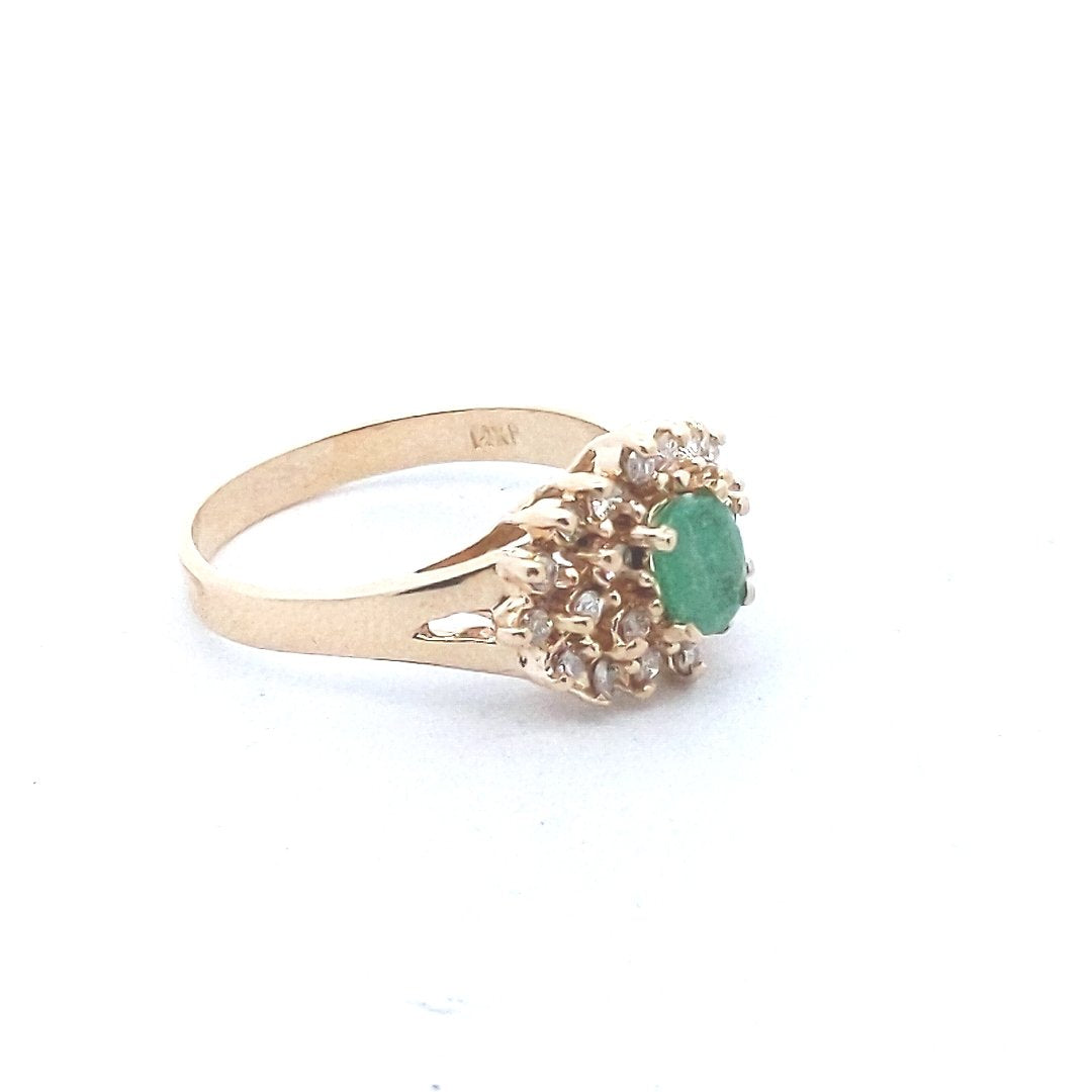 Estate $700 14K Yellow Gold Emerald Diamond Ring