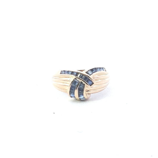 Vintage $480 14K Yellow Gold Sapphire Ring