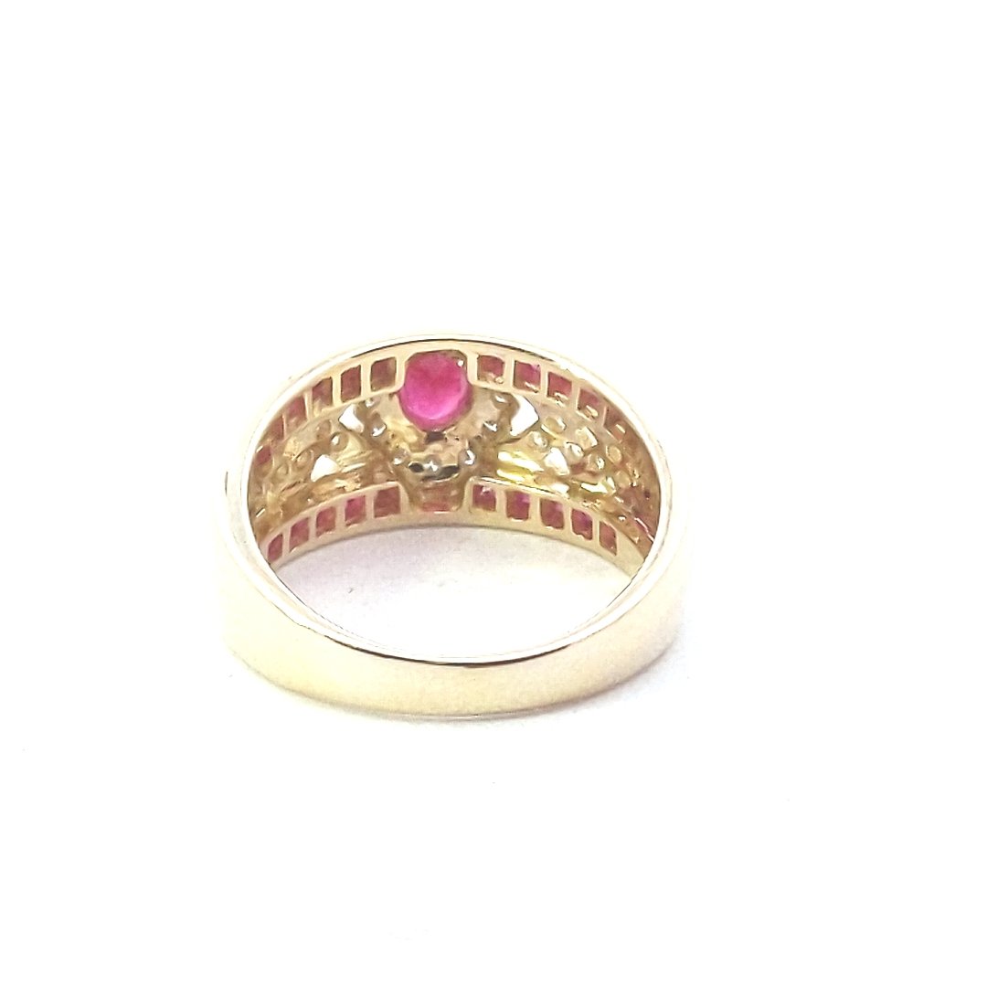 Estate $1200 14K Yellow Gold Ruby Diamond Ring