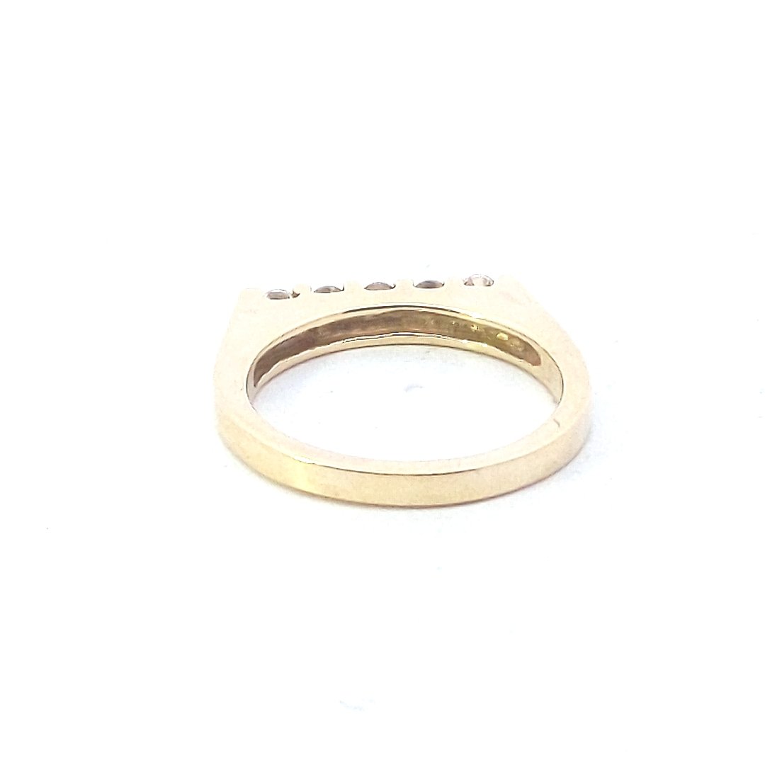 Estate $500 14K Yellow Gold 5 Stone Diamond Chanel Set Ring