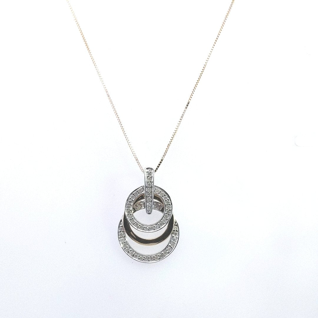 Estate $800 14K Two Tone Gold Triple Circle Diamond Necklace