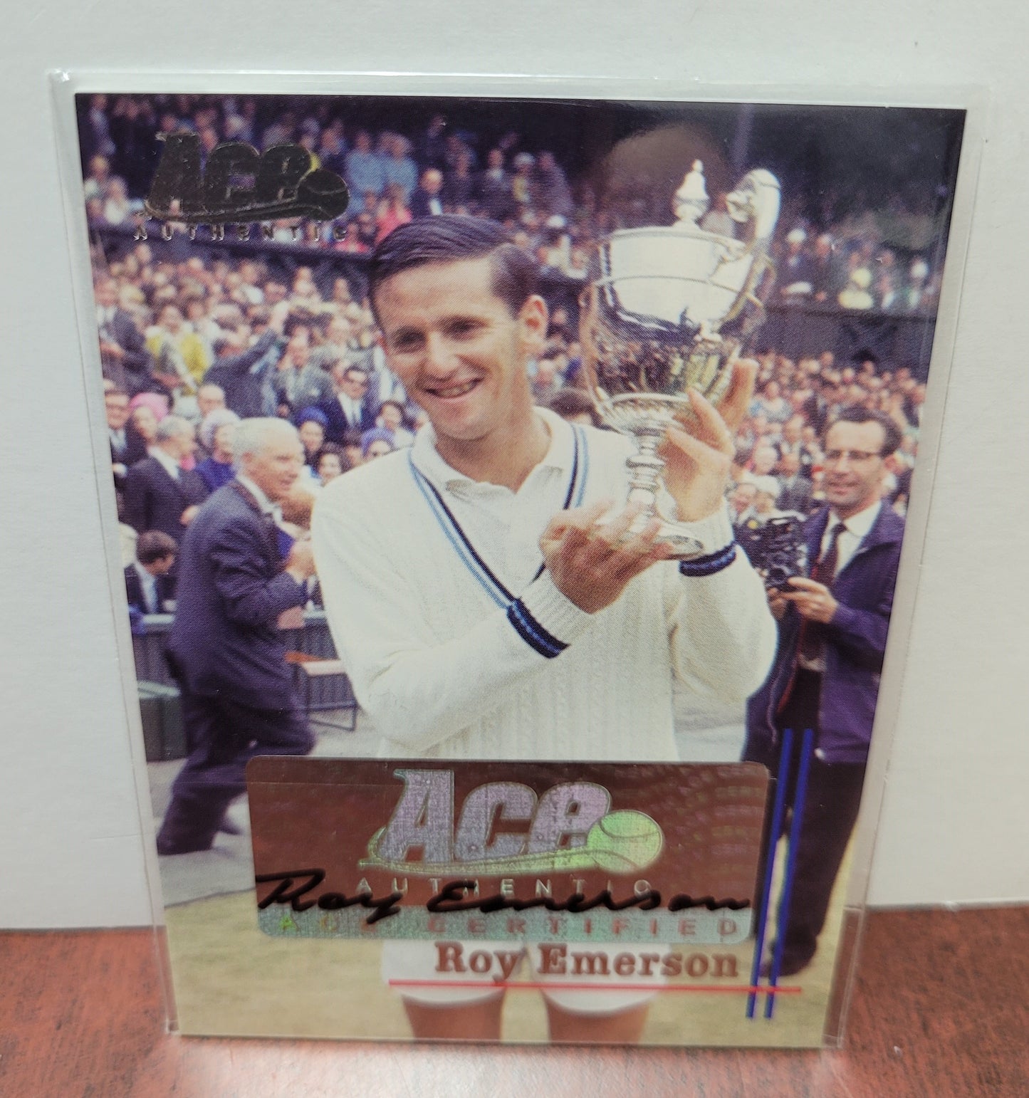 Roy Emerson Signed Card