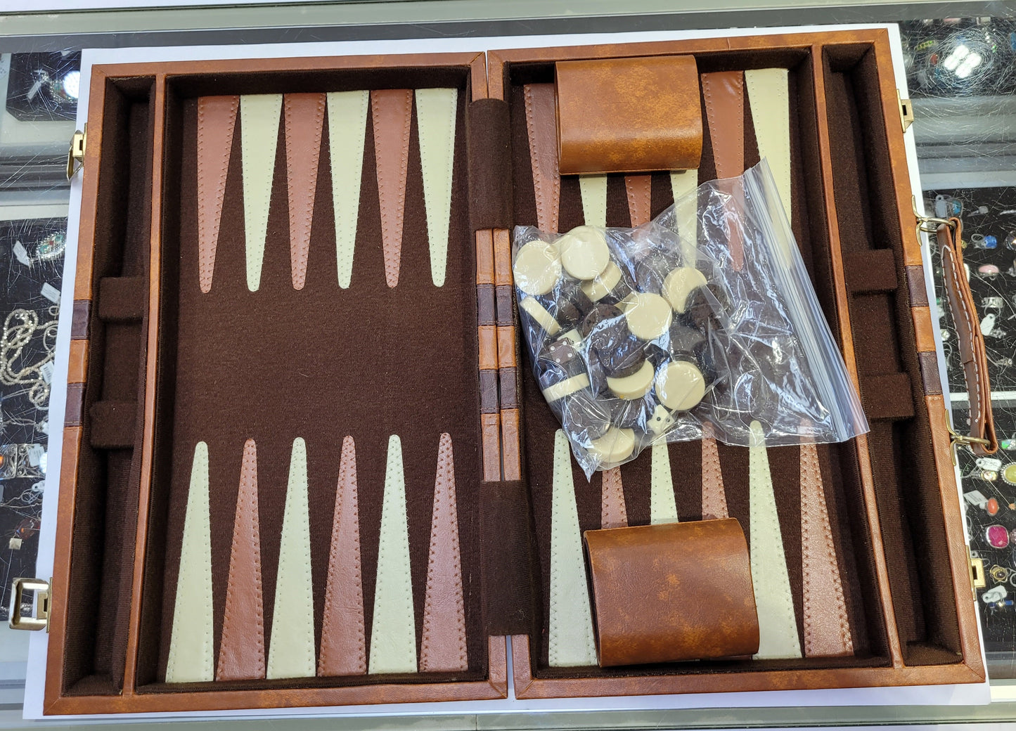 Backgammon Case