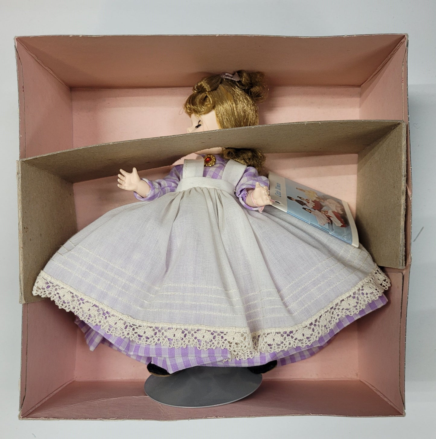 "Meg" 414 Madame Alexander Doll