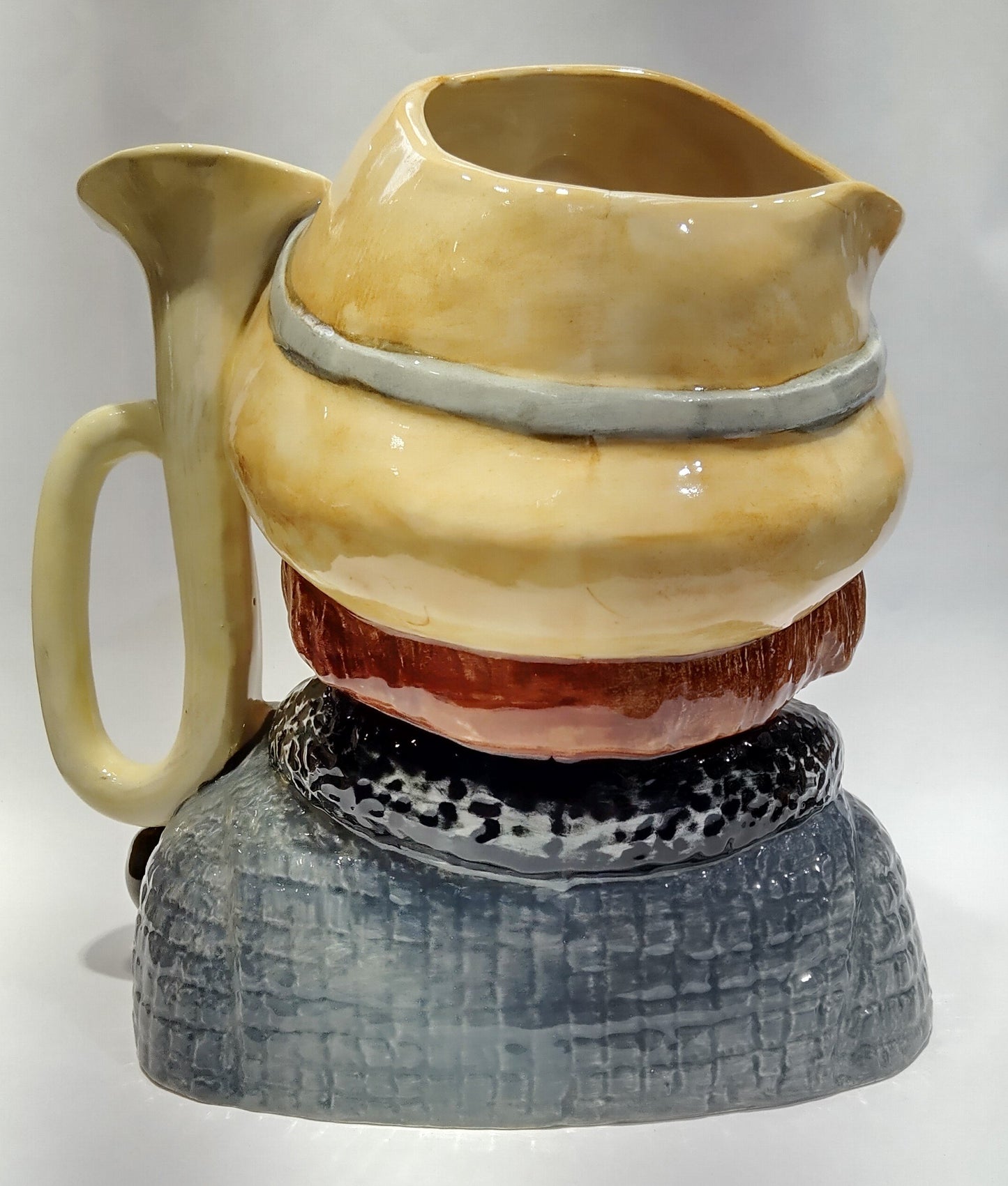 "Veteran Motorist" Royal Doulton Toby Jug Mug D6633