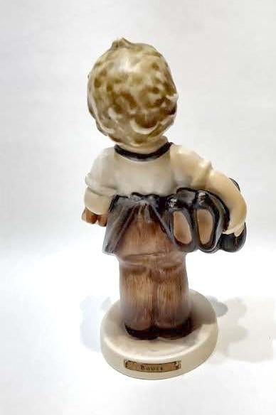 "Young Boy with Shoes" Goebel 143