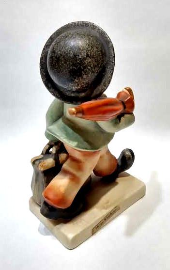 "Merry Wanderer" Goebel 11/0