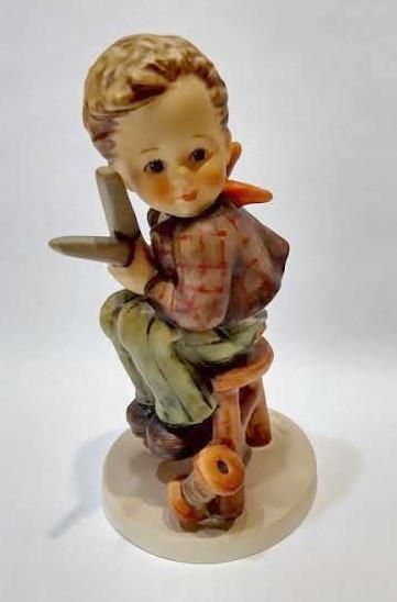 "Little Tailor" Goebel 308