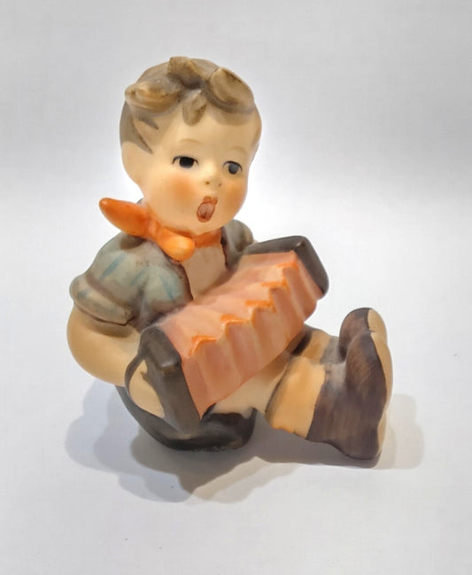 "Accordian" Goebel