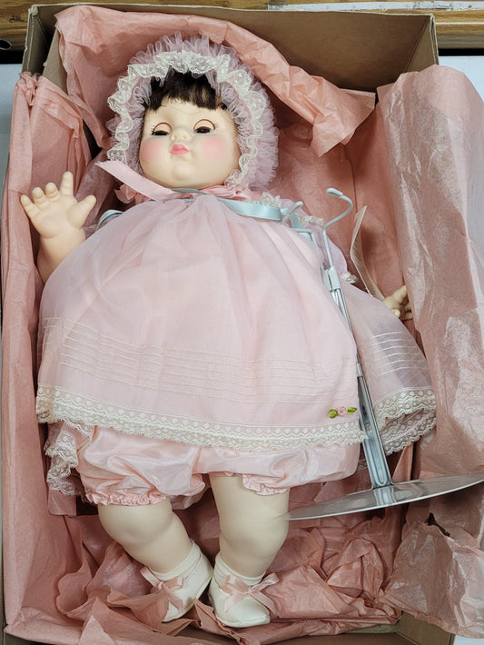 "Mommies Pet" 7136 Madame Alexander Doll