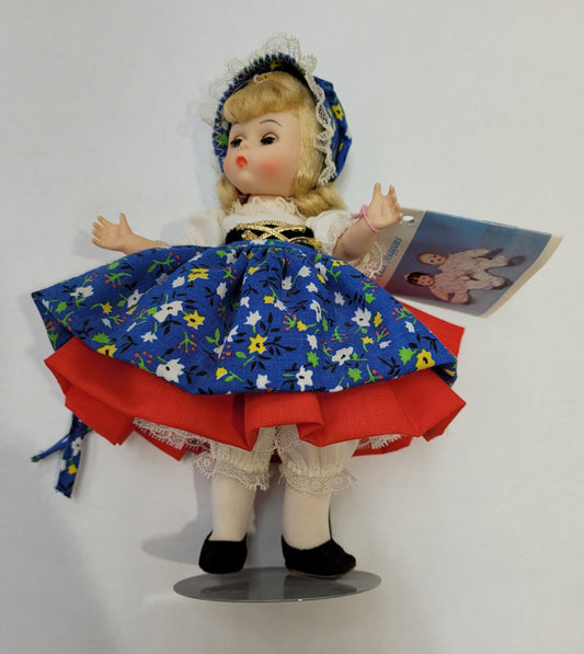 "Gretel" 454 Madame Alexander Doll
