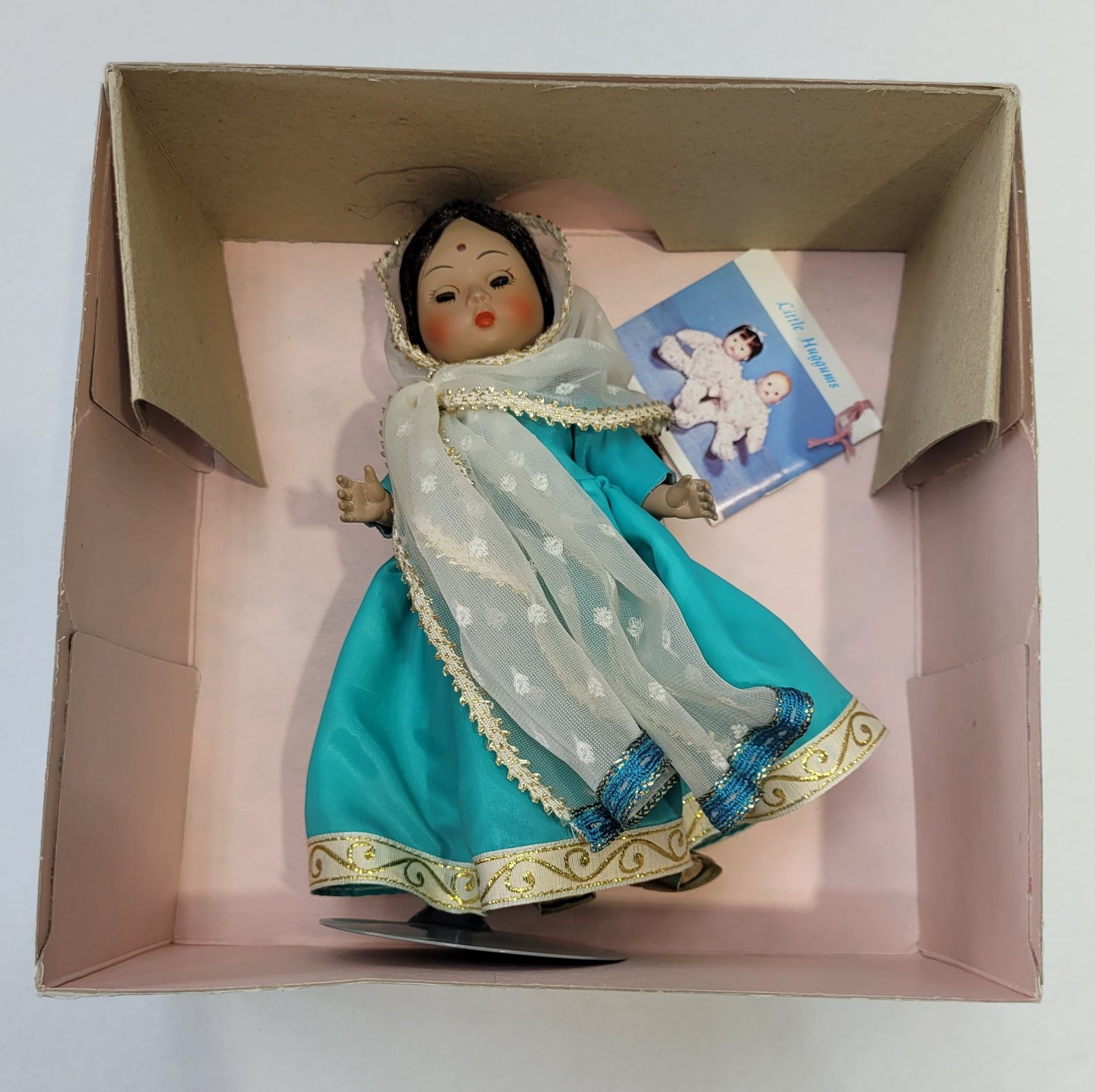 "India" 575 Madame Alexander Doll