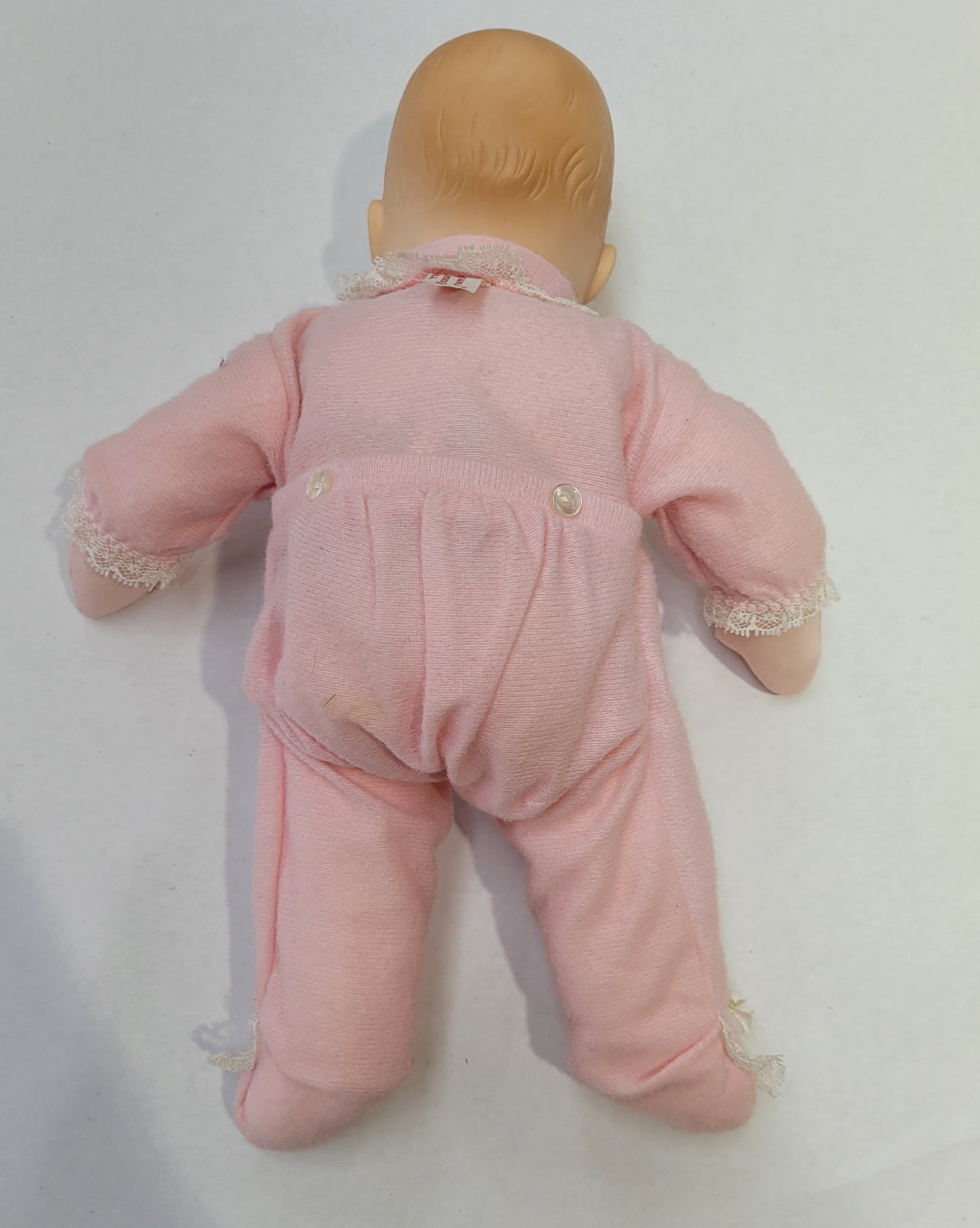 "Little Huggums" 4810 Madame Alexander Doll