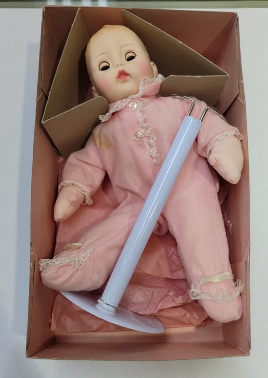 "Little Huggums" 4810 Madame Alexander Doll