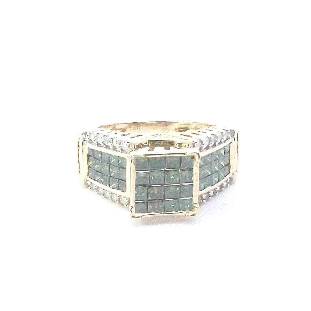 Estate $800 14K Yellow Gold Irradiated Green Diamond Invisible Set Ring