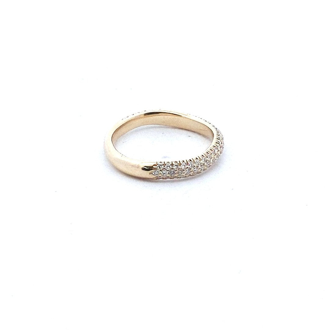 Estate $800 14K Yellow Gold Wavy Pave Set 2/3 Diamond Band