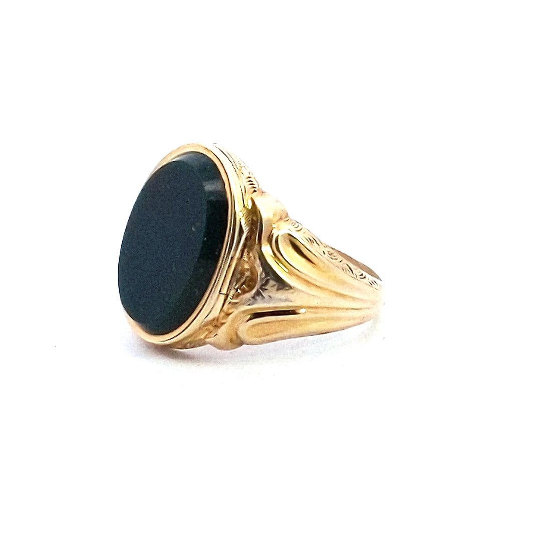 Antique $1000 14K Yellow Gold Edwardian Bloodstone Locket Poison Ring