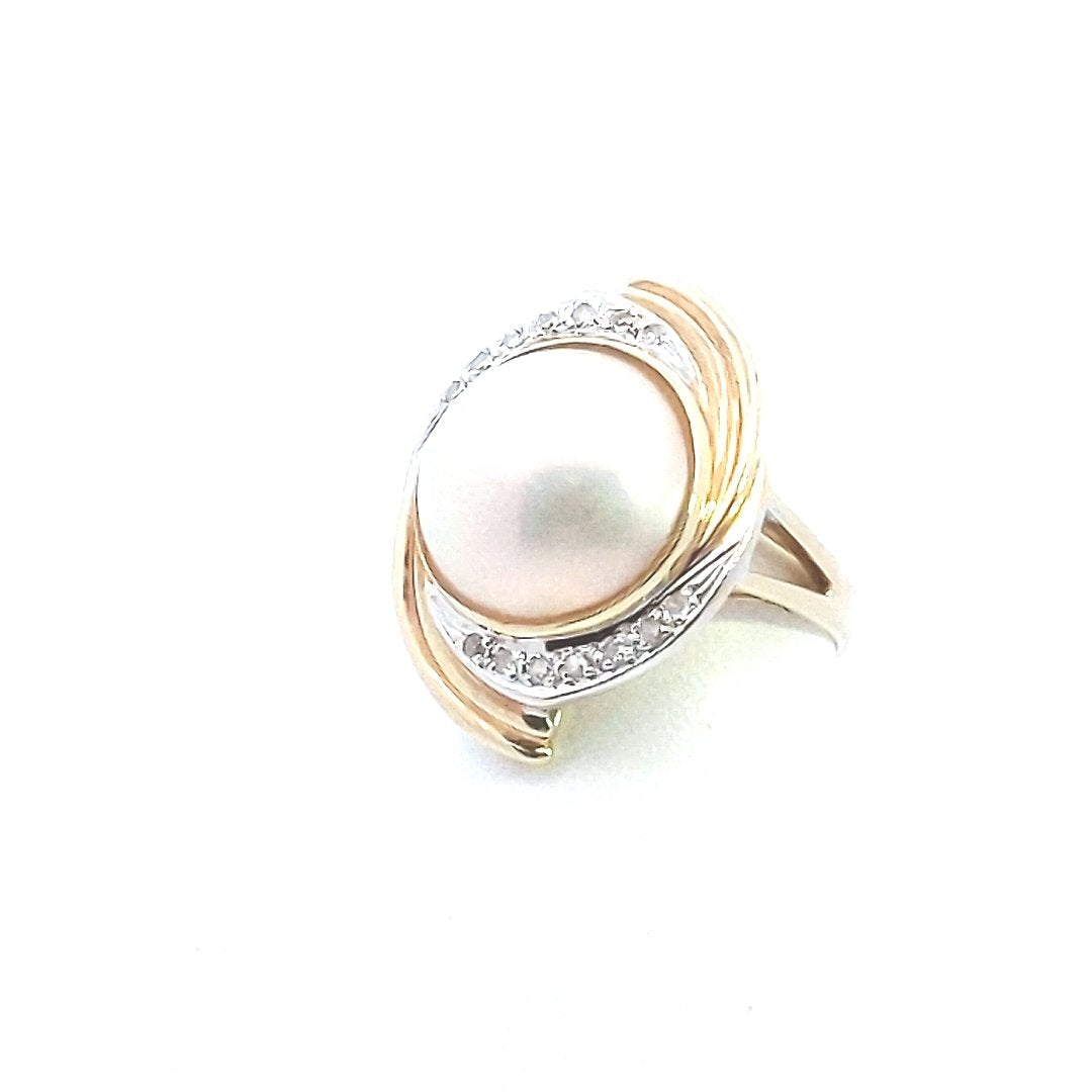 Estate $400 14K Yellow Gold Mabe Pearl Diamond Ring