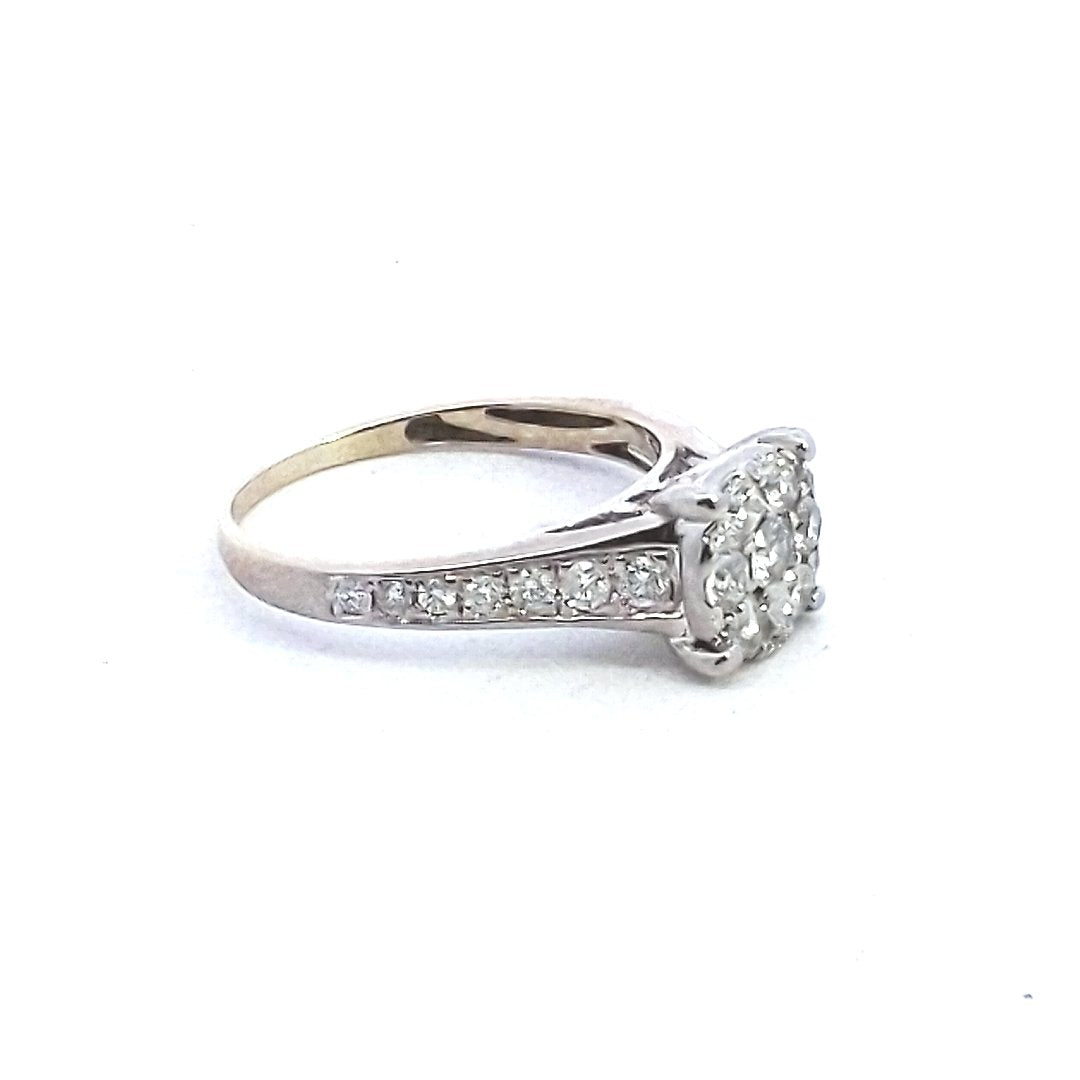 Estate $700 14K White Gold Diamond Cluster Ring