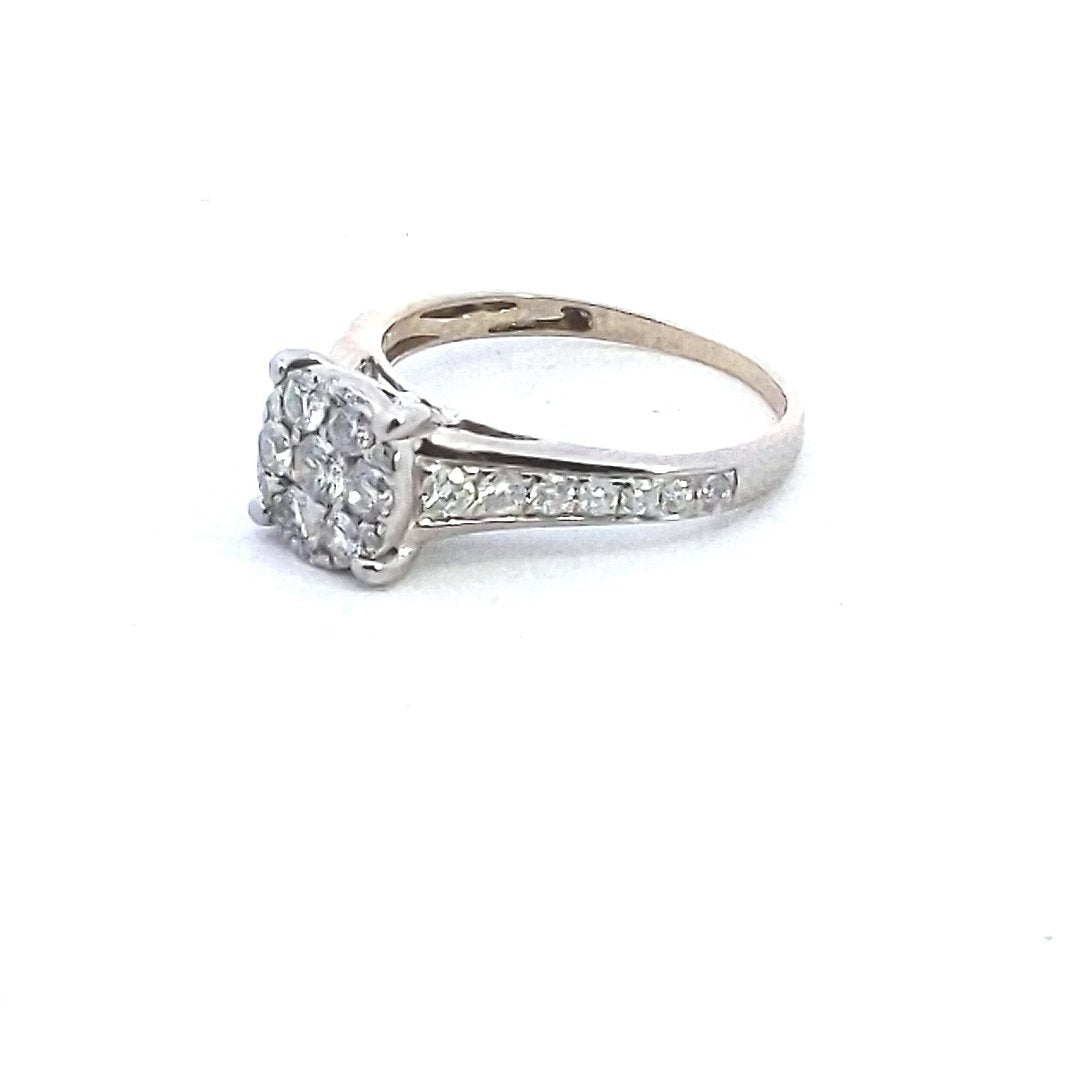 Estate $700 14K White Gold Diamond Cluster Ring