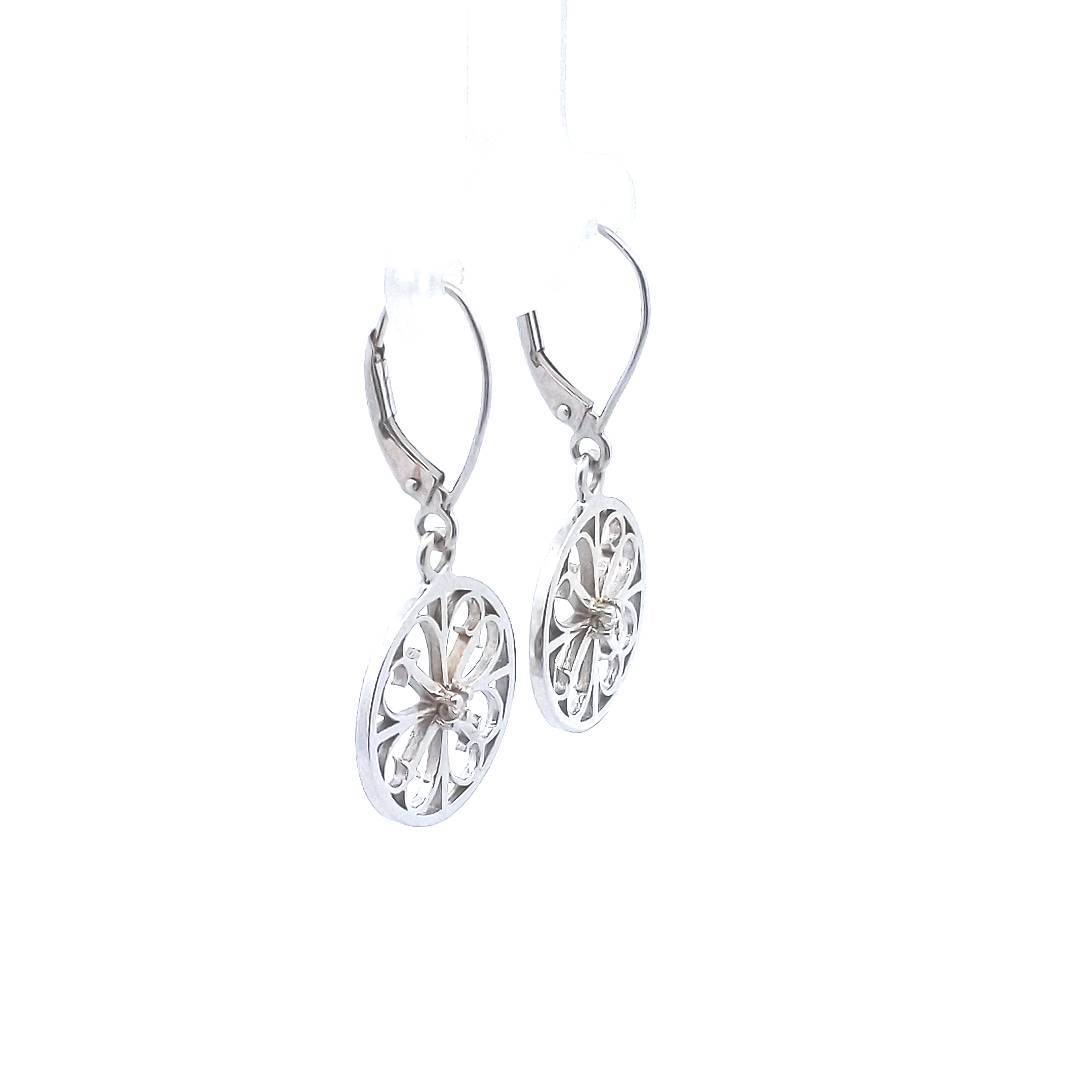 Estate $440 14K White Gold Diamond Circle Drop Earrings</p>