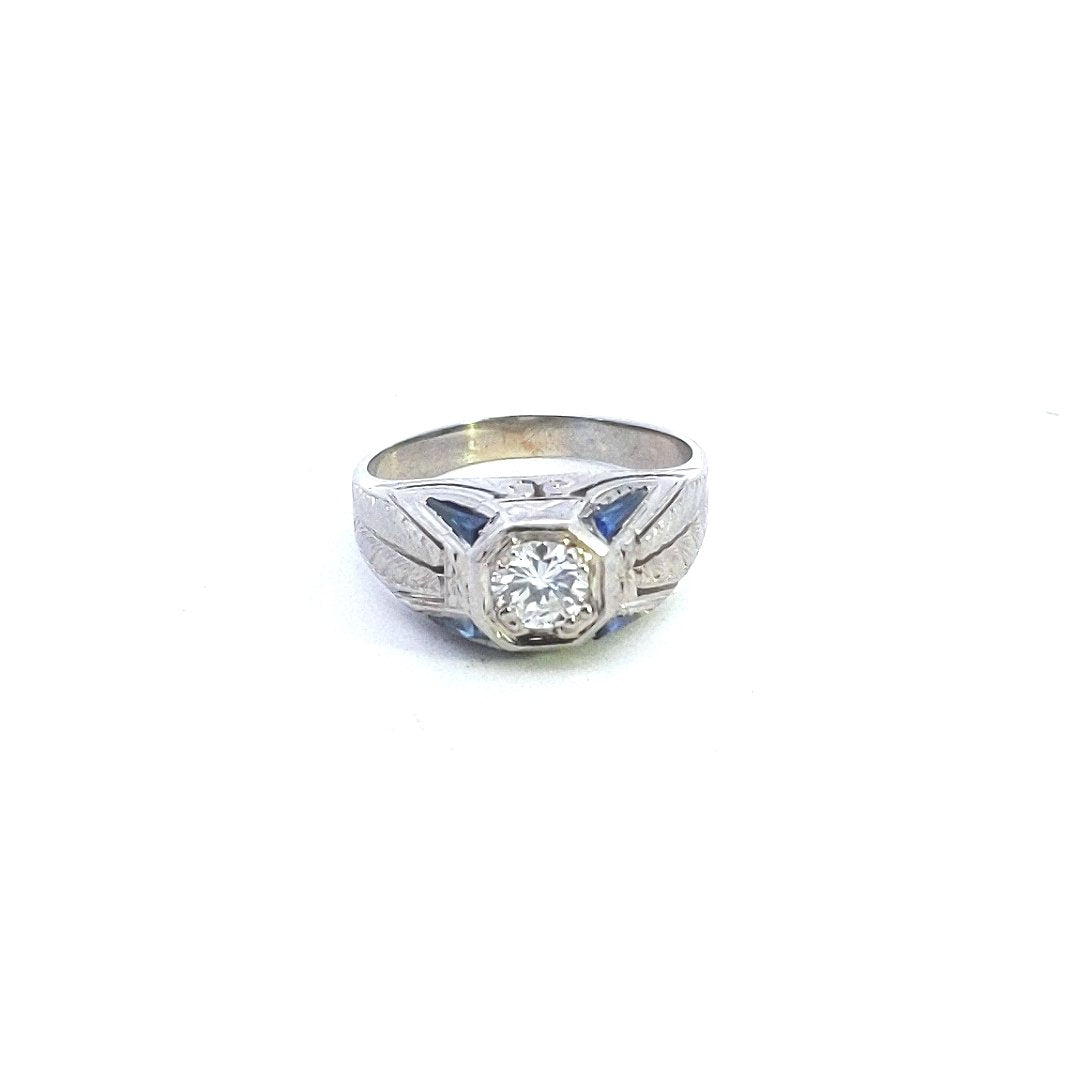 Antique 18K White Gold GIA Certified Diamond Art Deco Ring